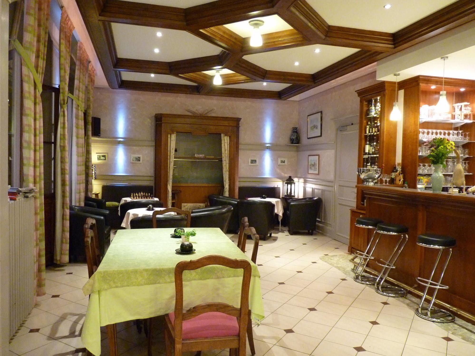 Logis Hotel Notre-Dame De Bonne Fontaine Danne-et-Quatre-Vents Kültér fotó