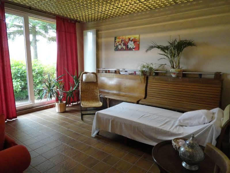 Logis Hotel Notre-Dame De Bonne Fontaine Danne-et-Quatre-Vents Kültér fotó